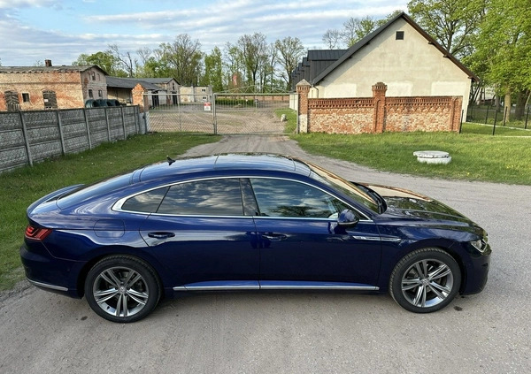 Volkswagen Arteon cena 102900 przebieg: 190000, rok produkcji 2018 z Pilica małe 781